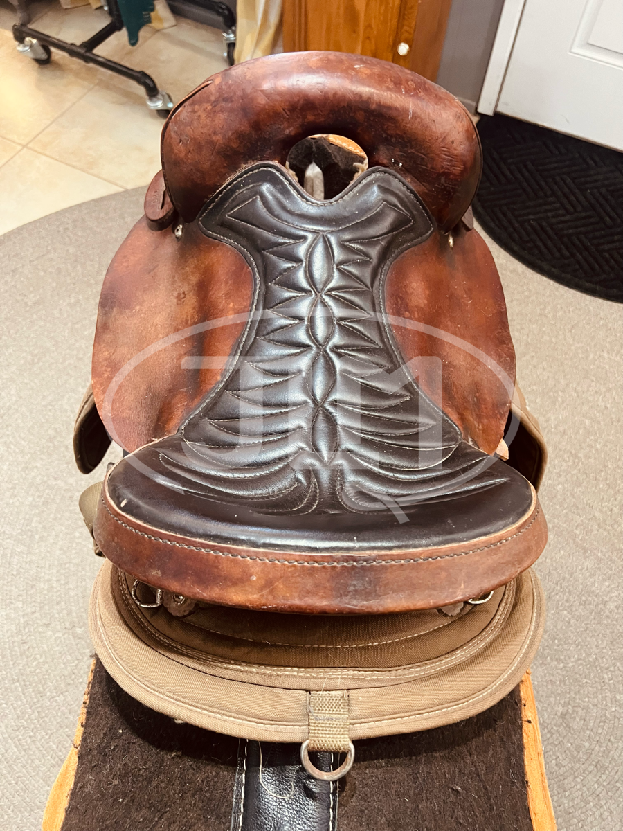 15" Big Horn Center Fire 120 Endurance Trail Saddle