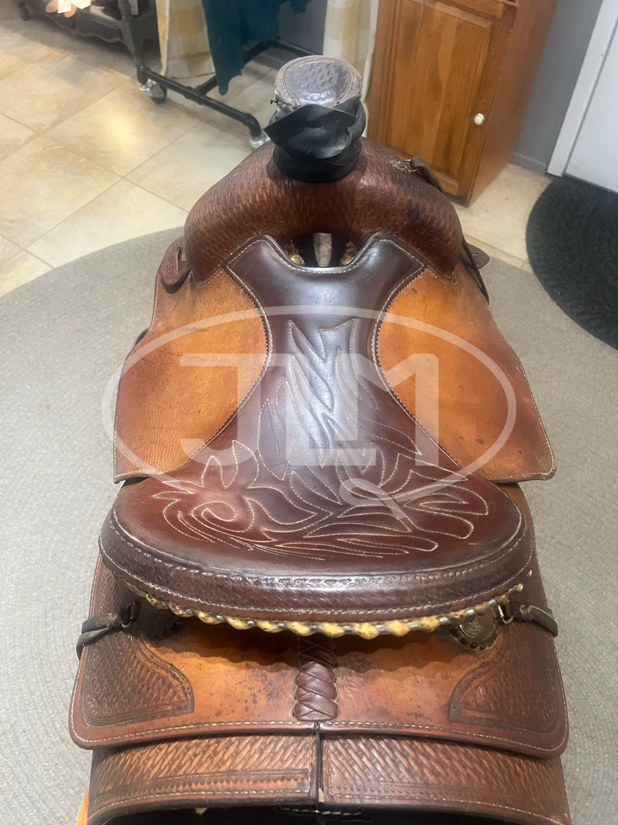 15" Crates Team Roping Saddle