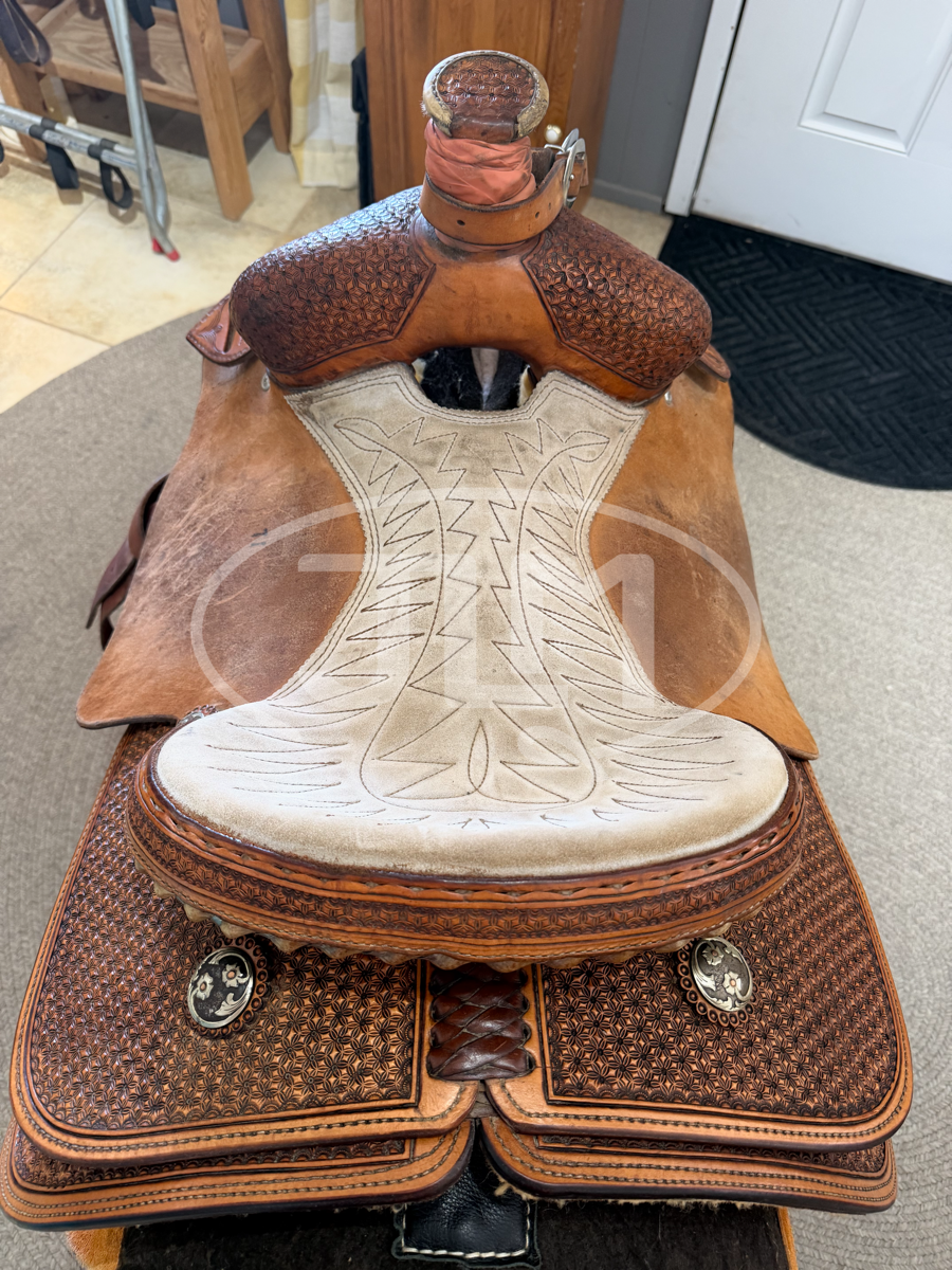 13.5" Scott Thomas Team Roping Saddle