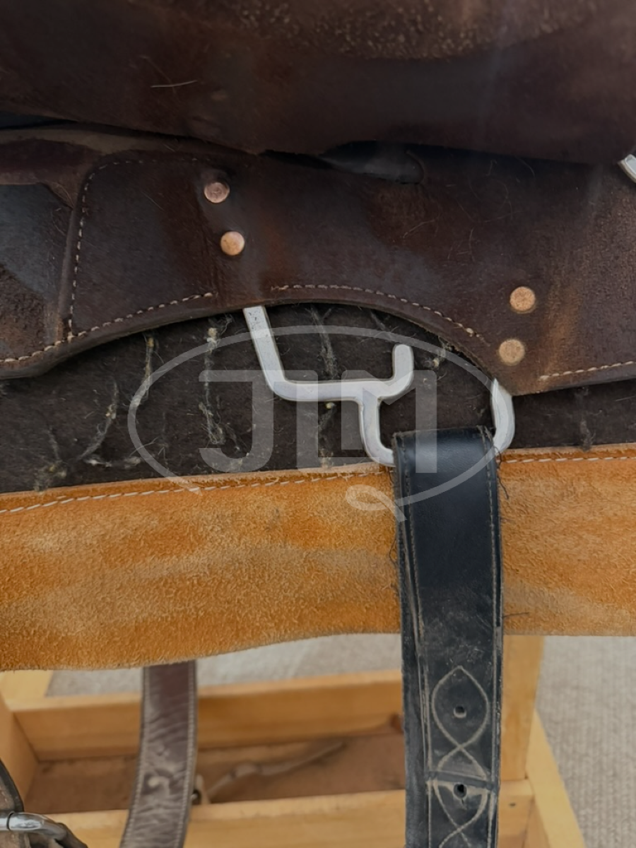 15" Wide Double J Pozzi Pro Flex Barrel Saddle     S1128