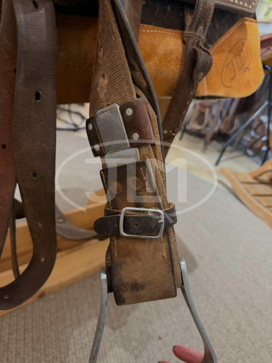 15" Wide Double J Pozzi Pro Flex Barrel Saddle     S1128