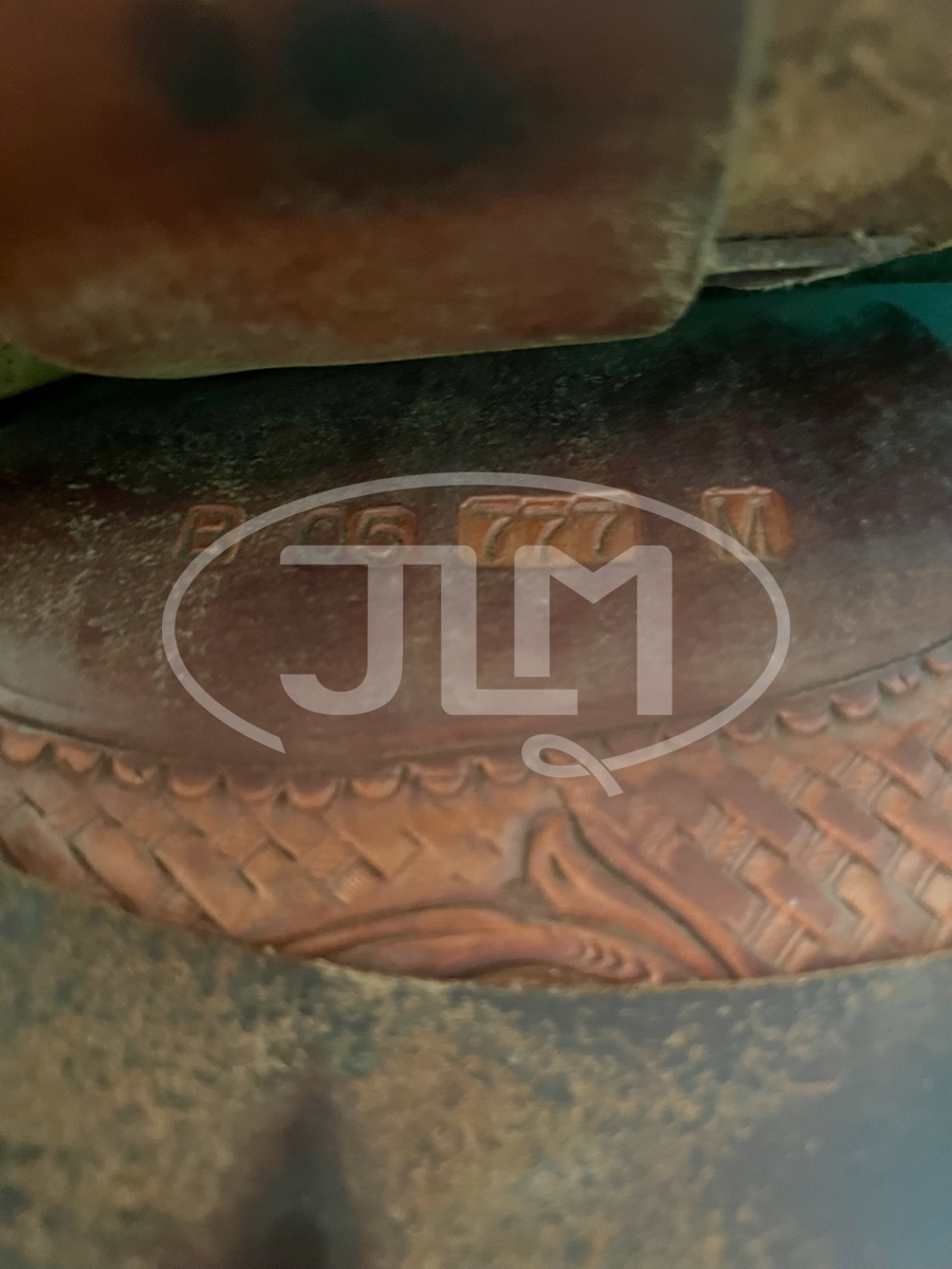 15.5" Bob's Custom Team Roping Saddle