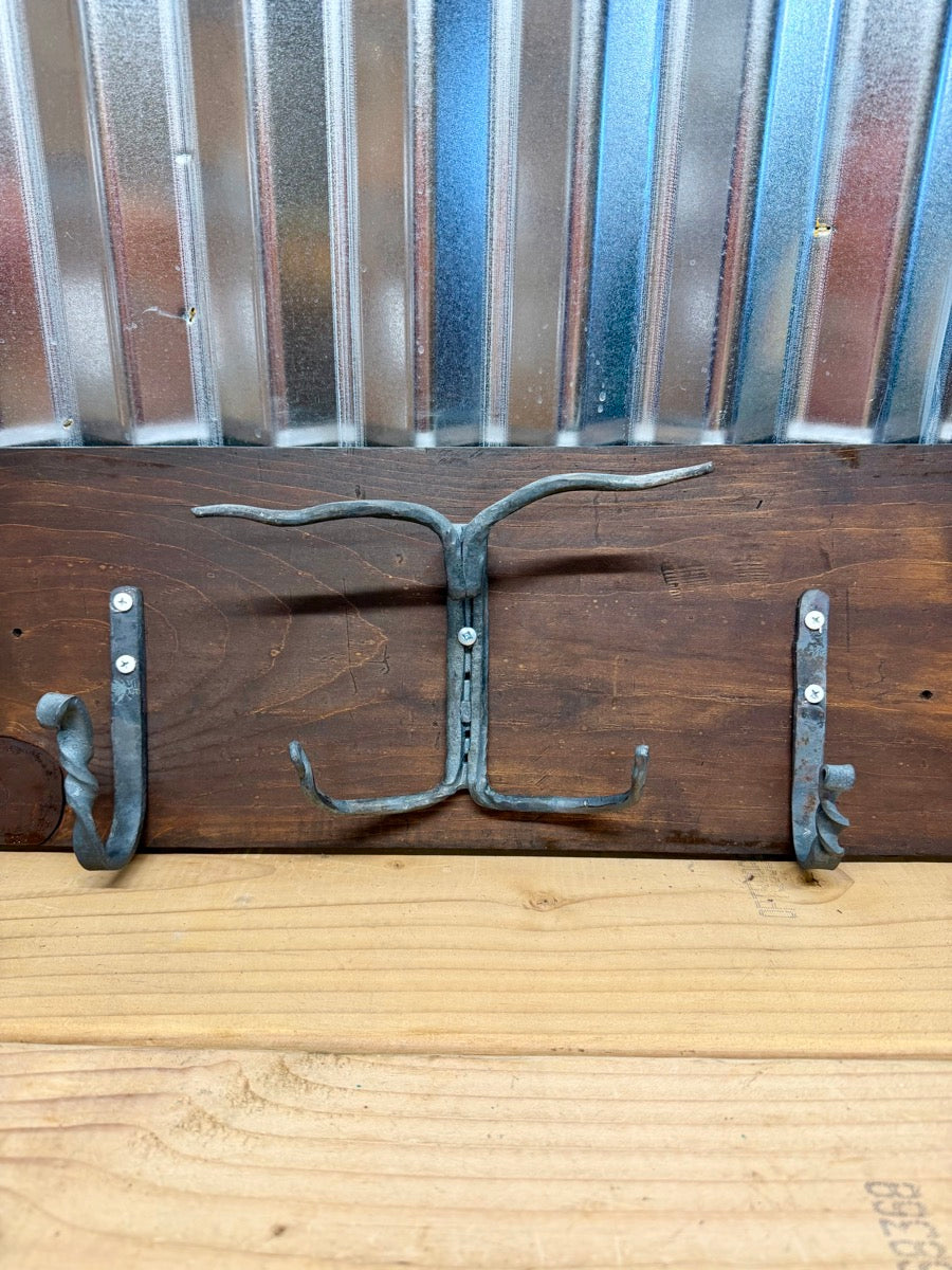 Longhorn Coat Rack Handmade Wood Coat Rack with Horse Shoe Hooks     DT1111