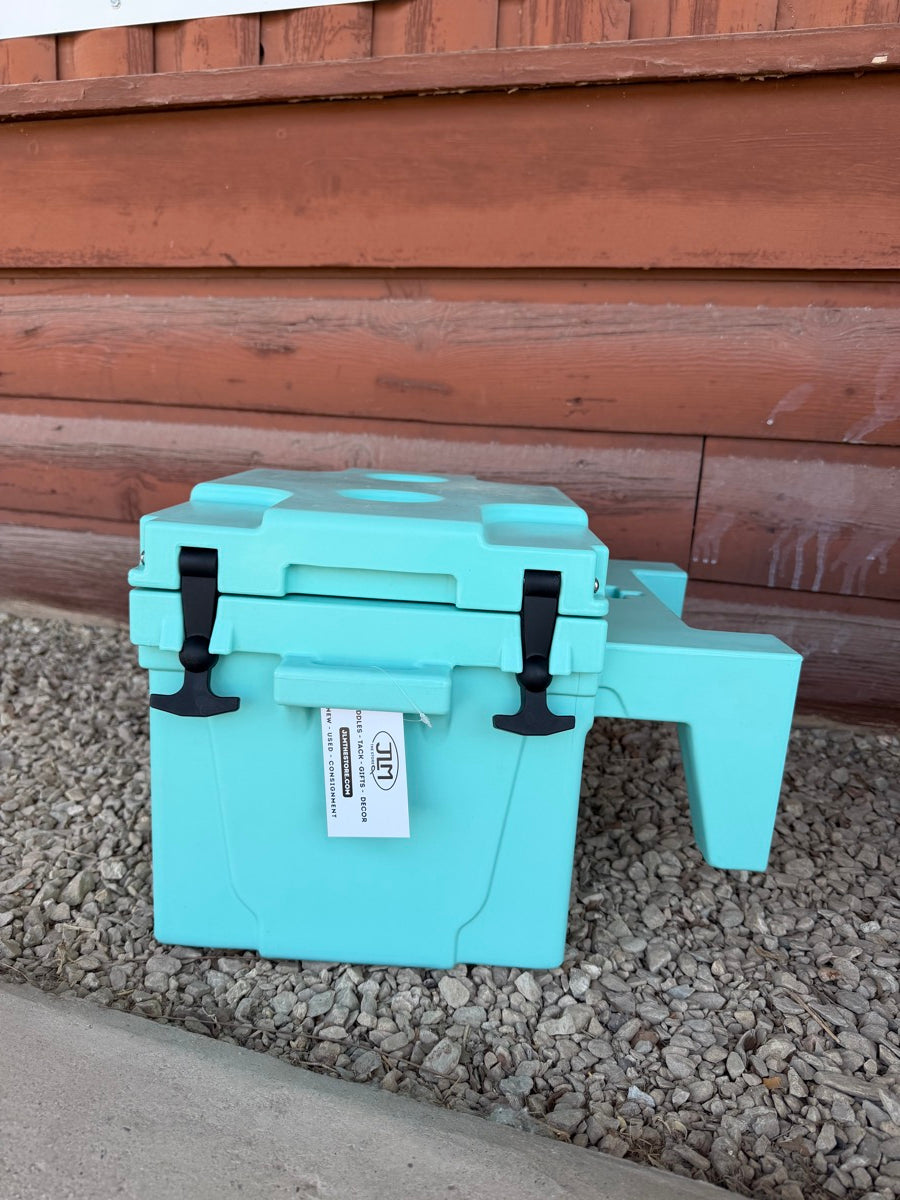 The Ranch Hand Cooler     RC1111