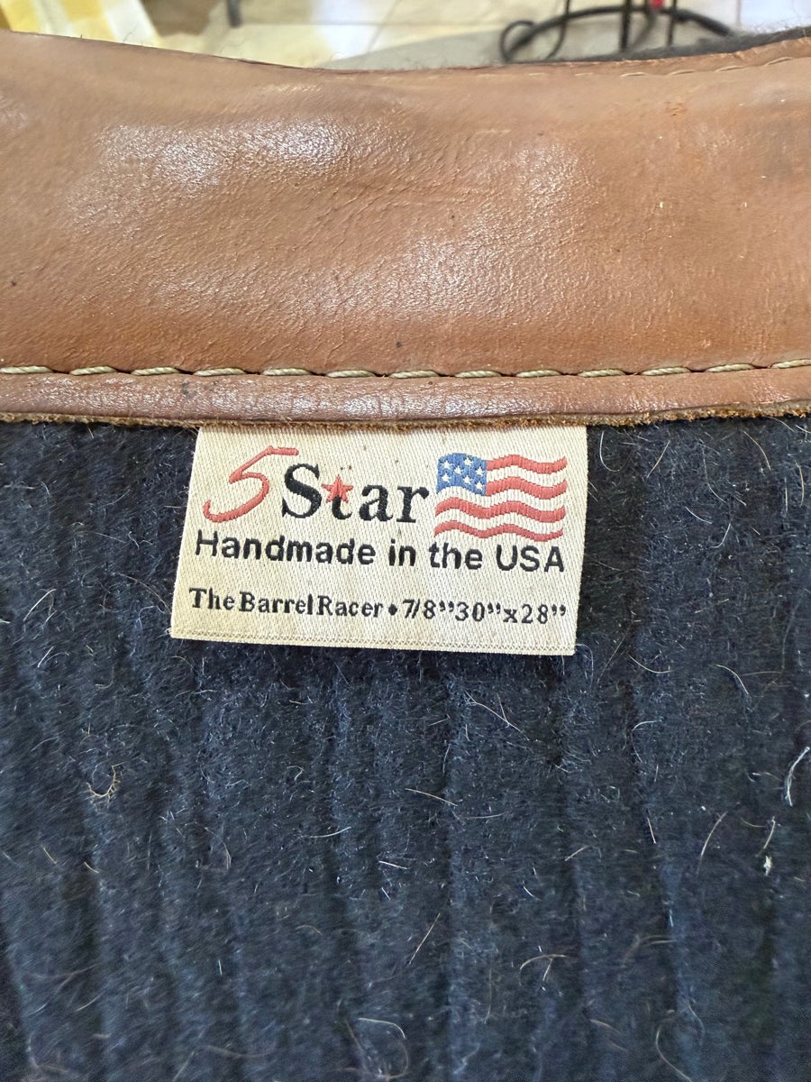 5 Star Barrel Racer Saddle Pad   30 in x 28 in x 7/8 in   SP1152