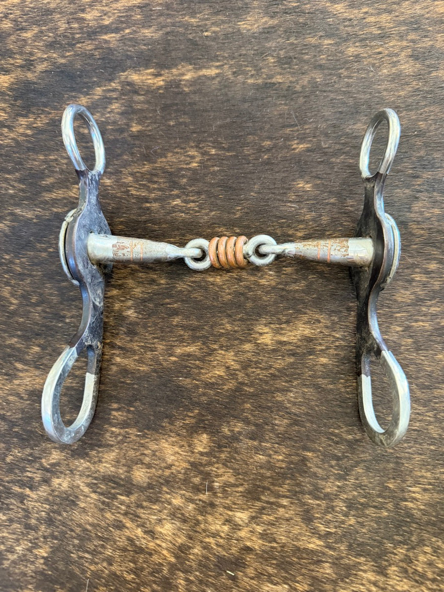 Short Shank Fancy Concho Cheek Dogbone Bit with Copper Rings     B1294