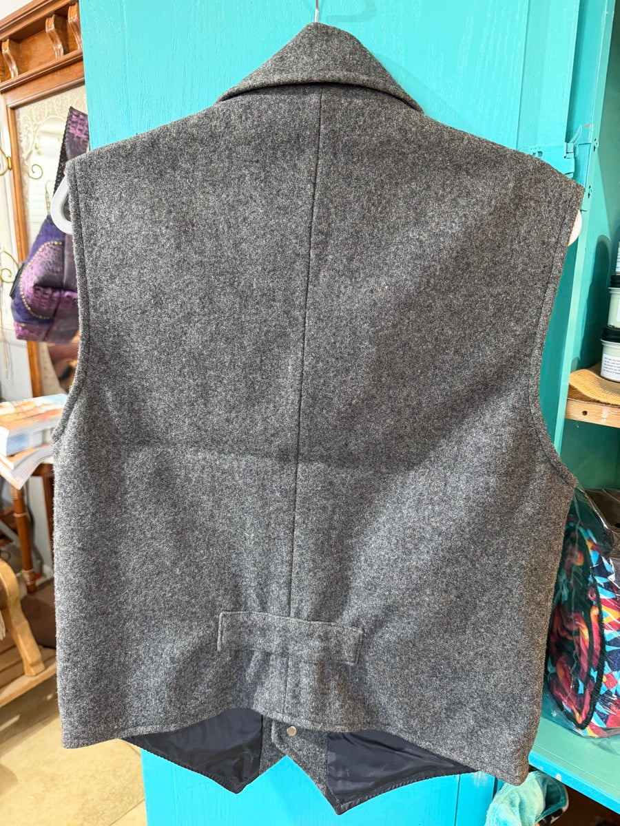 Schaefer Outfitter Mens Wool Vest Style 805 - Medium     MN1111