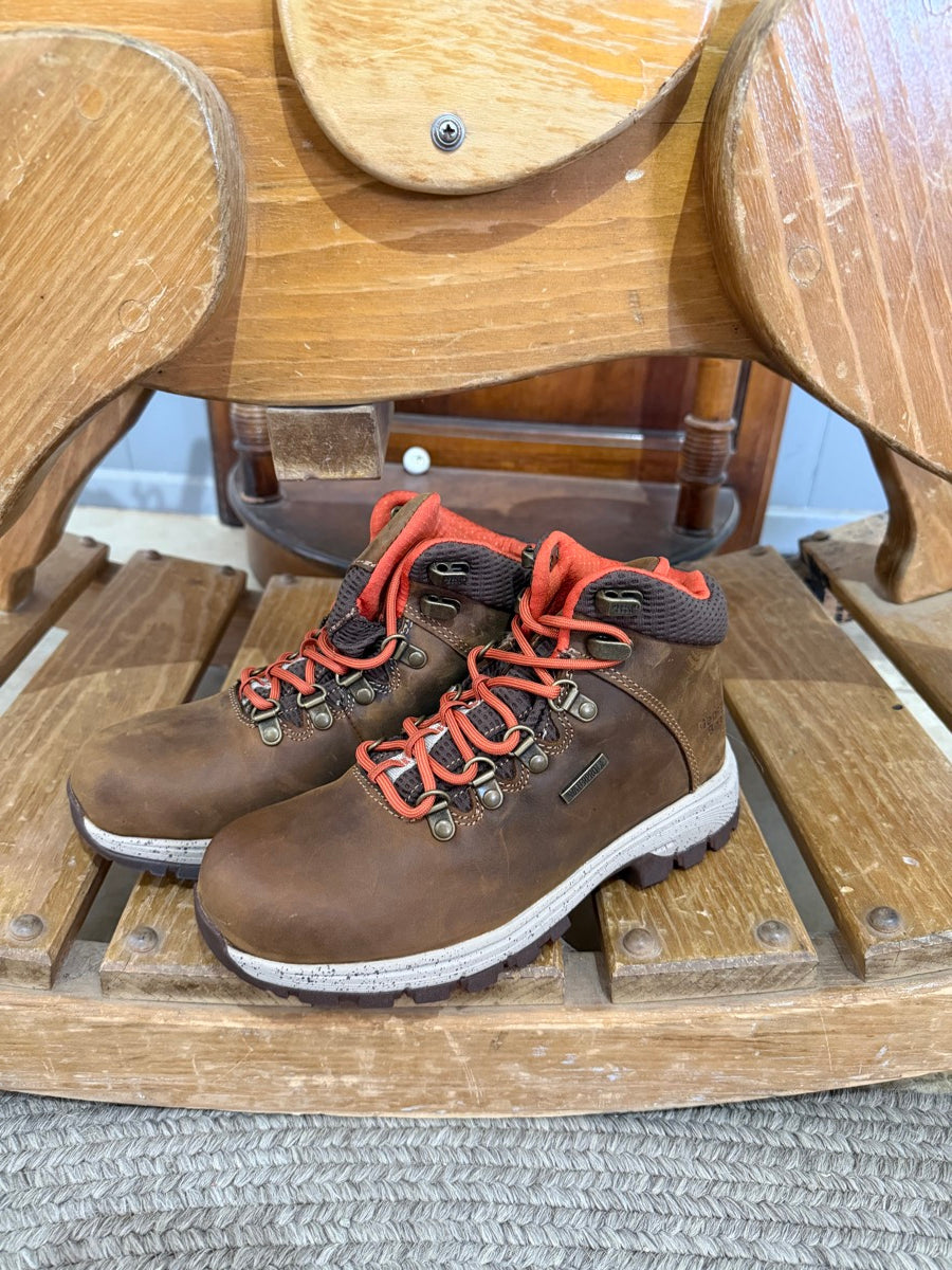 Georgia Boot Eagle Trail Women's 5" Waterproof Brown Hiker      GB00558