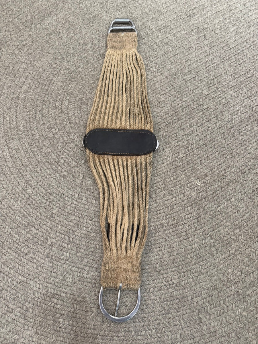 34 inch Weaver Equine 100% Mohair 27-Strand Roper Horse Cinch      CN1168