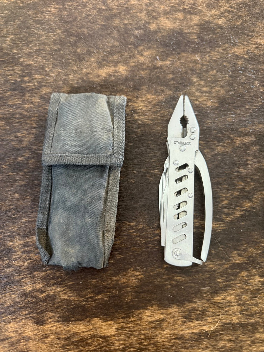 14-Function Multi-Tool with Pliers and Sheath       AC1113