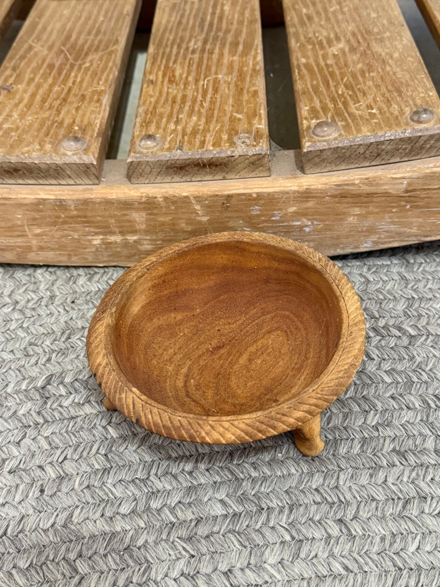 Hand Carved Ethiopian Mango Wood Bowl      HD1121