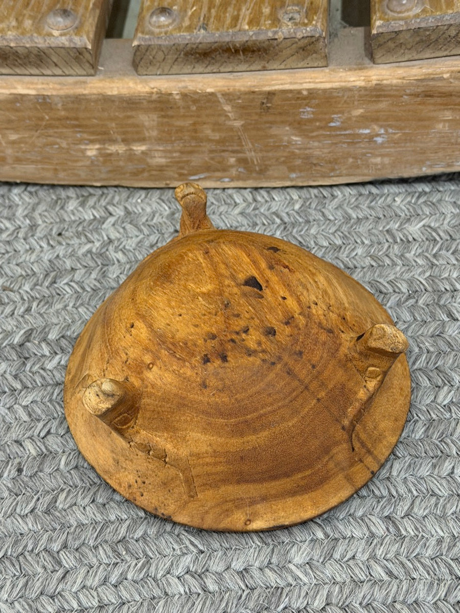 Hand Carved Ethiopian Mango Wood Bowl      HD1121