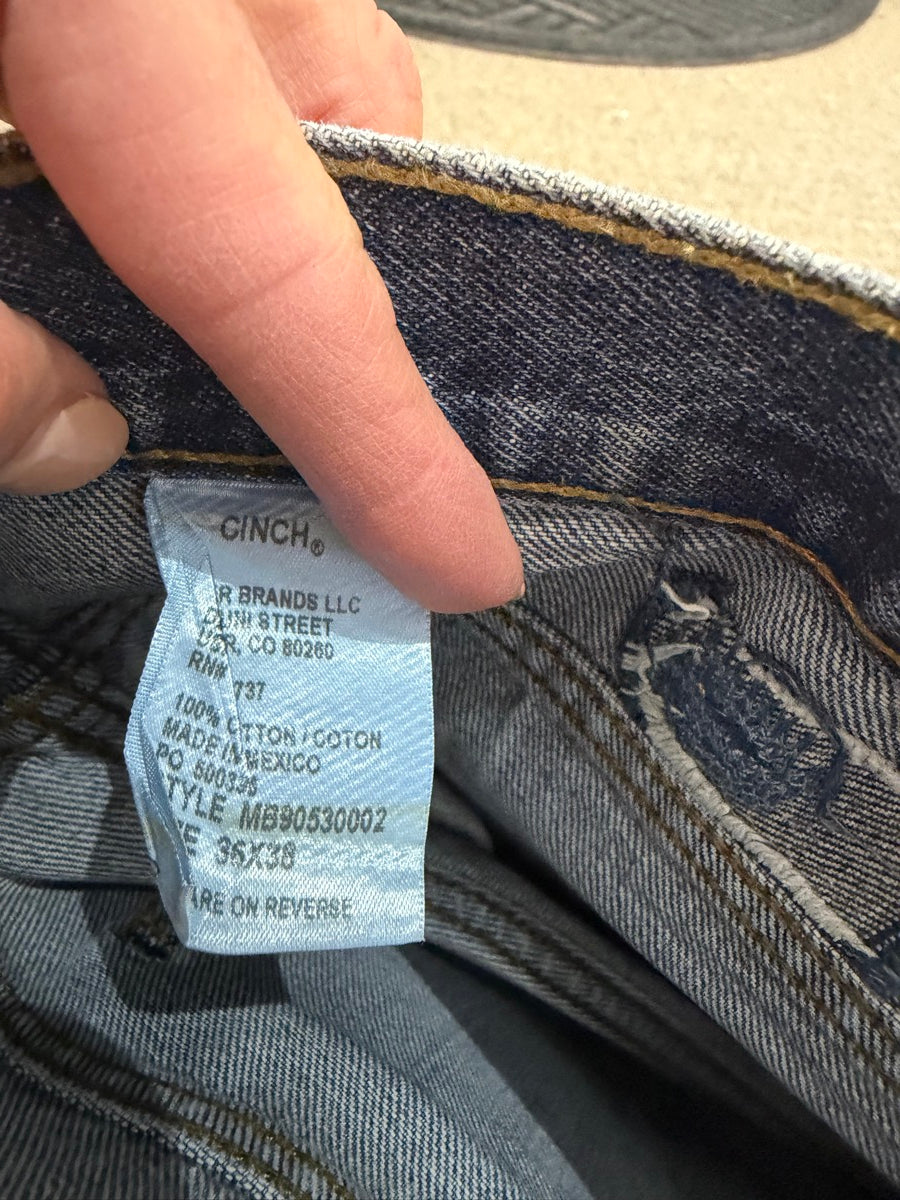 36 x 38 CINCH Mens Green Label Blue Jeans     MN1118