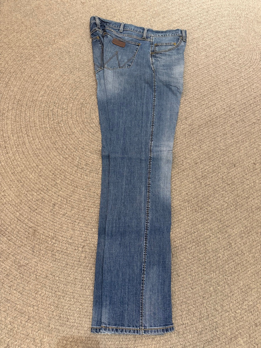 34 x 36 Wrangler RETRO Slim Straight Mens Blue Jeans     MN1125