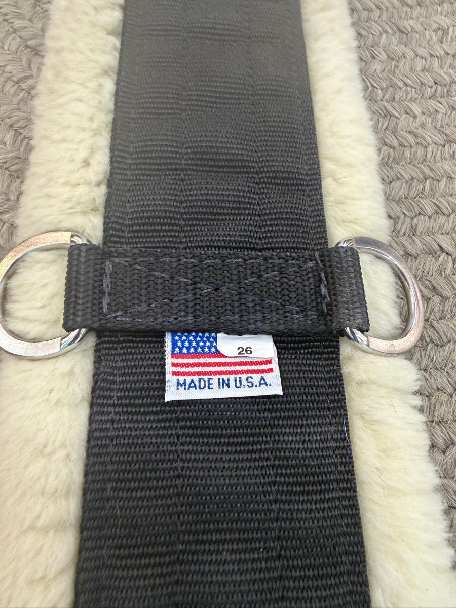 26 inch Professionals Choice Fleece Straight Front Cinch      CN1173