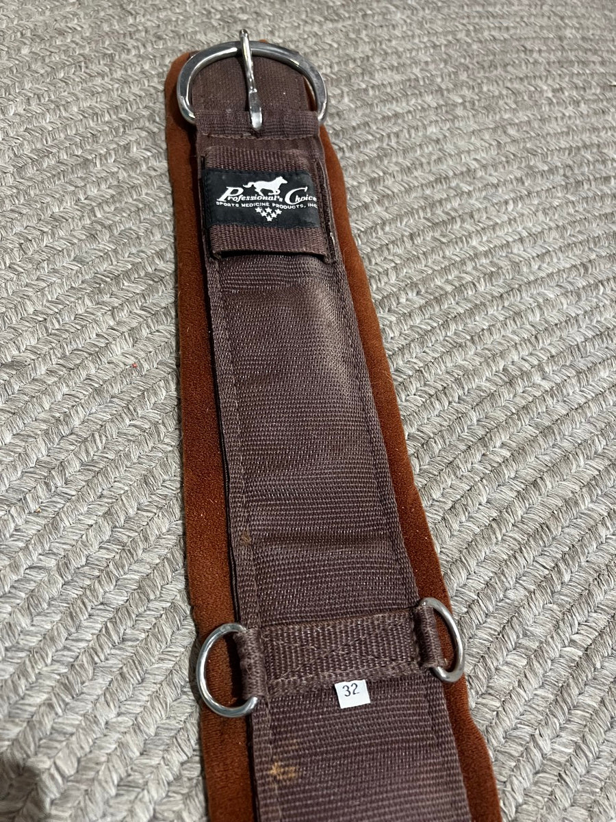 32" Professional Choice Western Straight Front Cinch CN1112