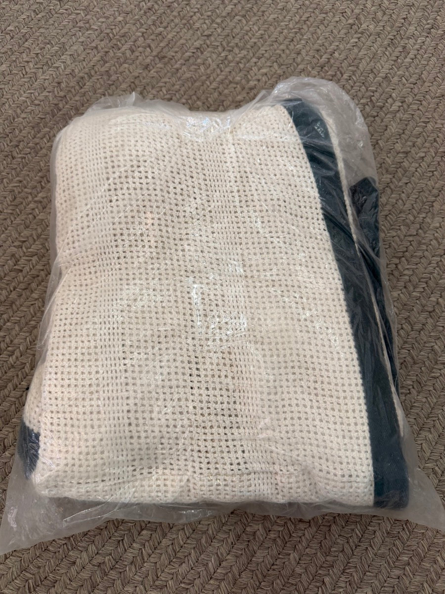 70" Saratoga Horseworks Irish Knit Antisweat Sheet      BL1123