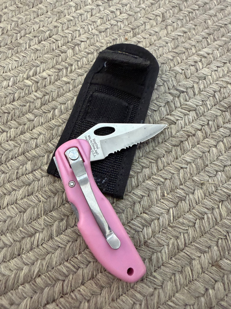 Pocket Knife and Heavy Duty Nylon Sheath     AC1115