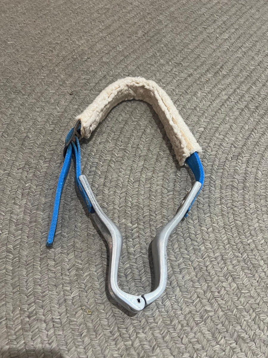 Nutcracker Hinged Cribbing Collar with Fleece Covered Crown  CRB1111