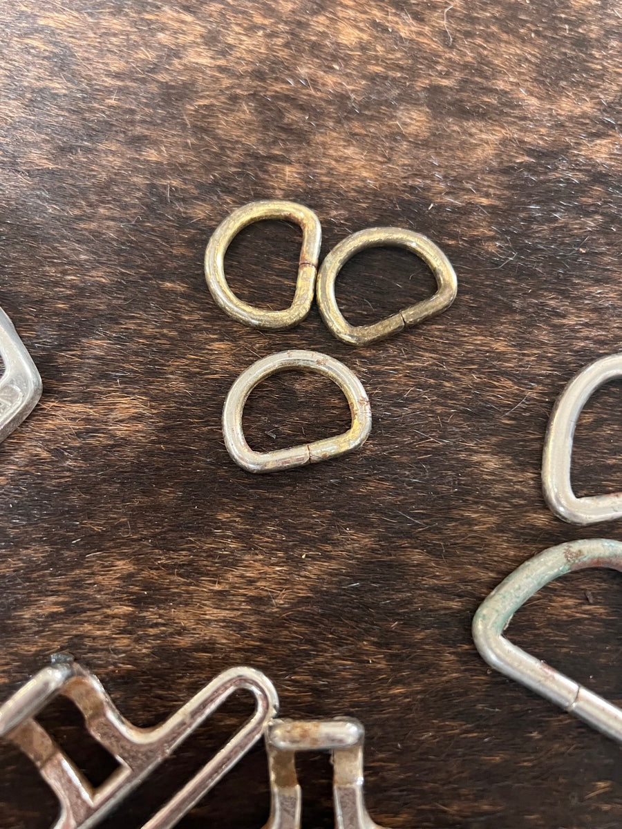 Replacement Horse Blanket Buckles and D Rings     HTA1112