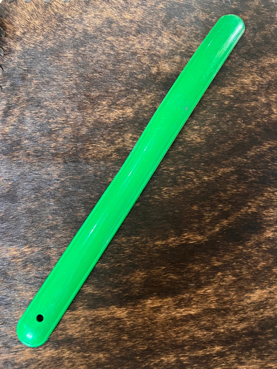 Horse Sweat Scraper - Green     HGR1111