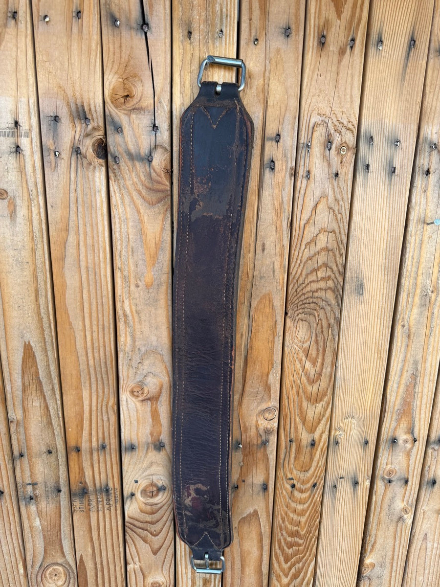 Straight Leather Flank Cinch Back Cinch    CN1178