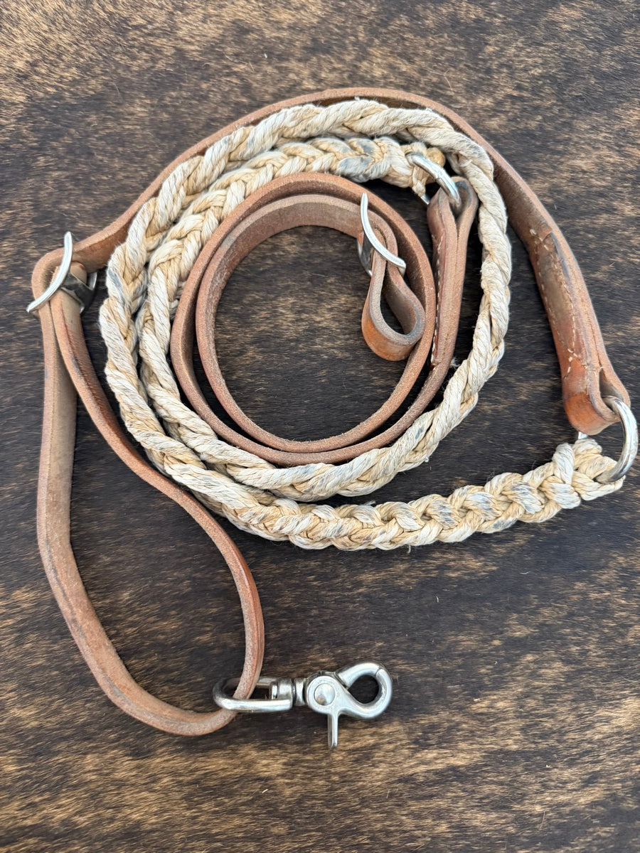 Braided Rope Reins with 1 Clip     RN1221