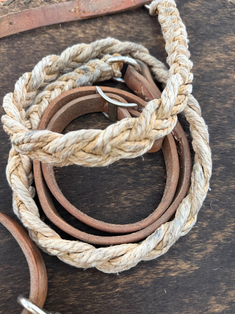 Braided Rope Reins with 1 Clip     RN1221