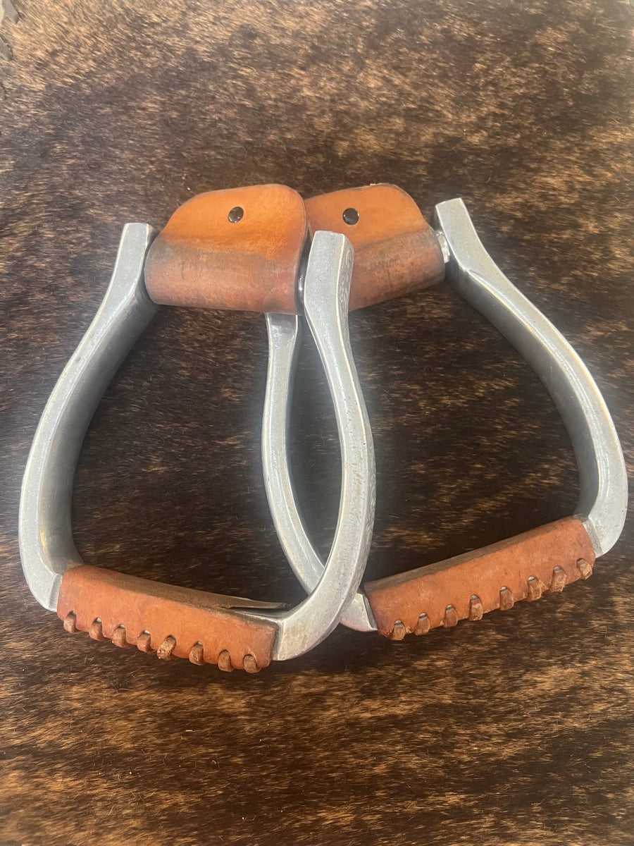 1 in Visalia Style Engraved Aluminum Western Horse Stirrups with Leather Tread     STR1112