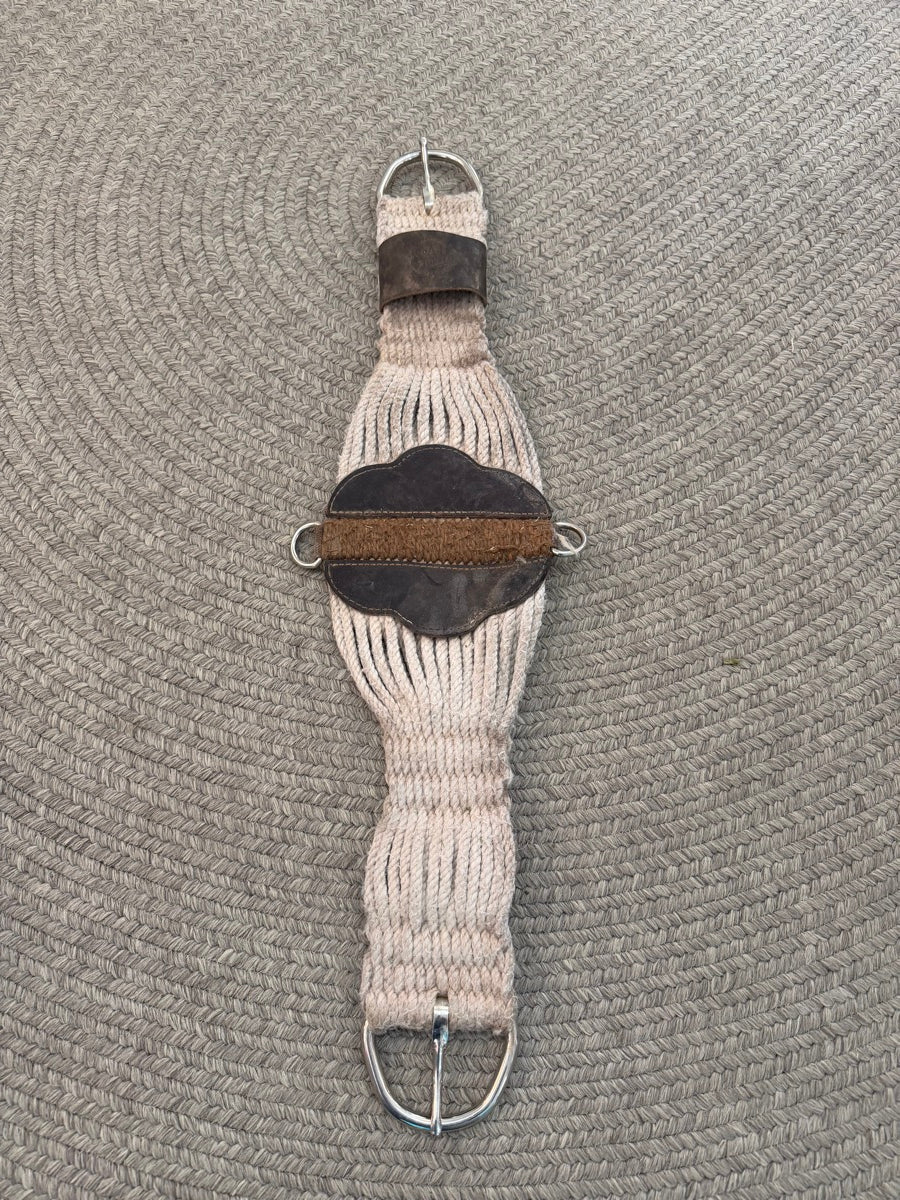 30 inch Cal Ranch 27 Strand Roper Cinch with Leather Center      CN1184