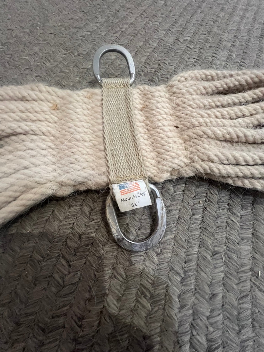 32 in Mustang Ozark Mohair Straight Front Cinch    CN1131