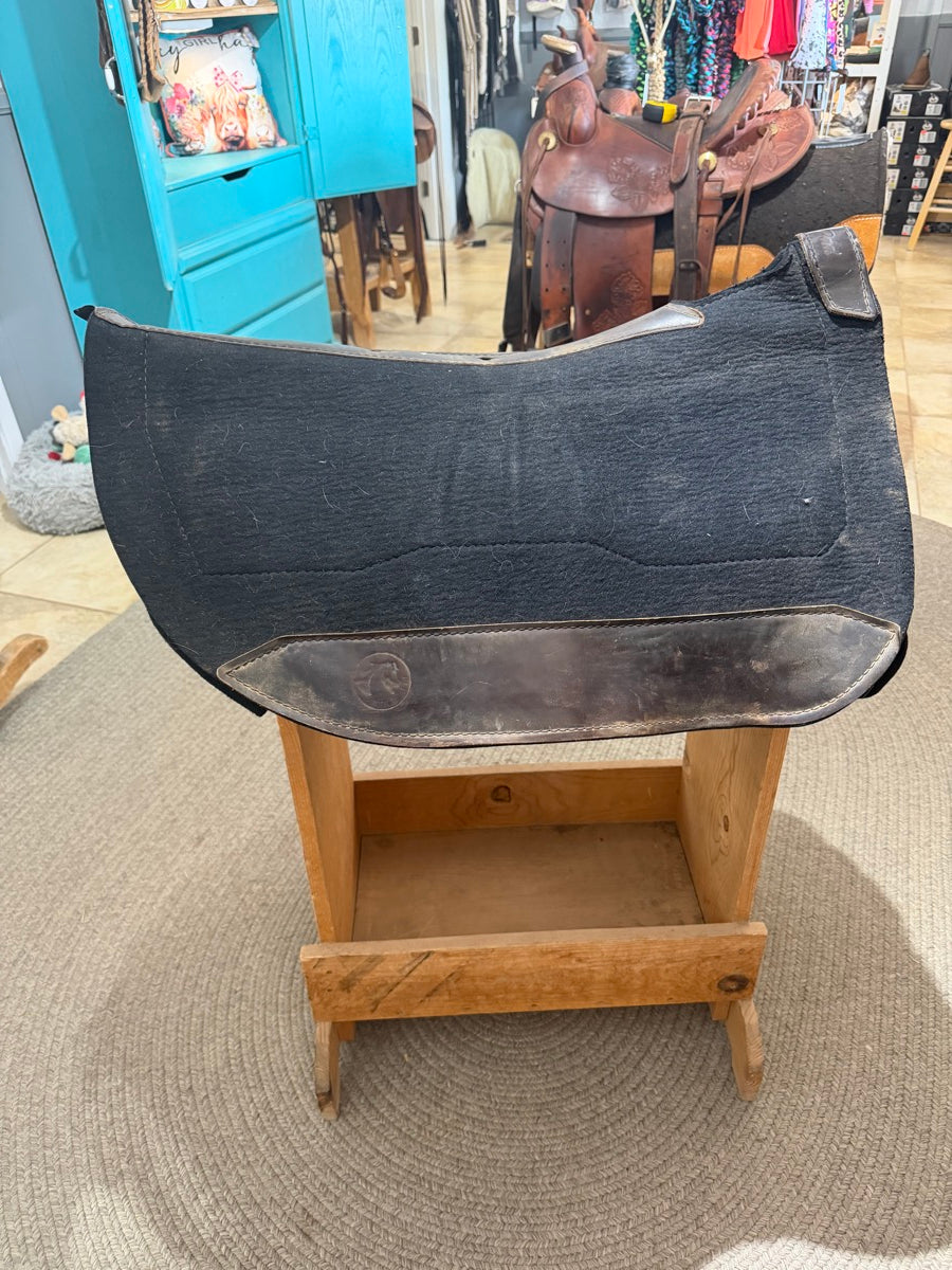 28" x 30" x 3/4" Total Saddle Fit Plush Pad Barrel Saddle Pad      SP1176