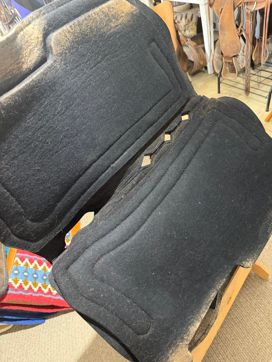 28" x 30" x 3/4" Total Saddle Fit Plush Pad Barrel Saddle Pad      SP1176