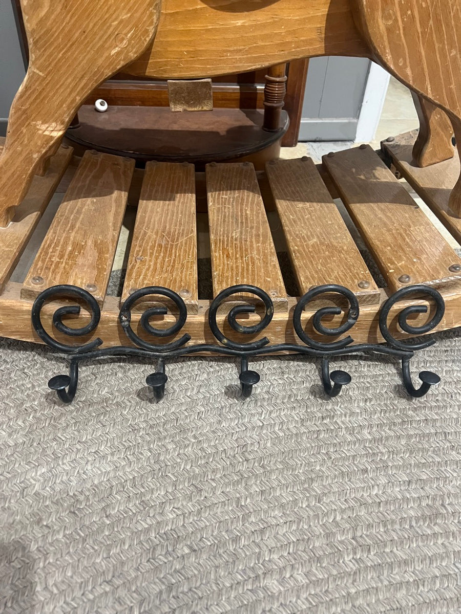 Scroll Iron Rack Set    HD1113