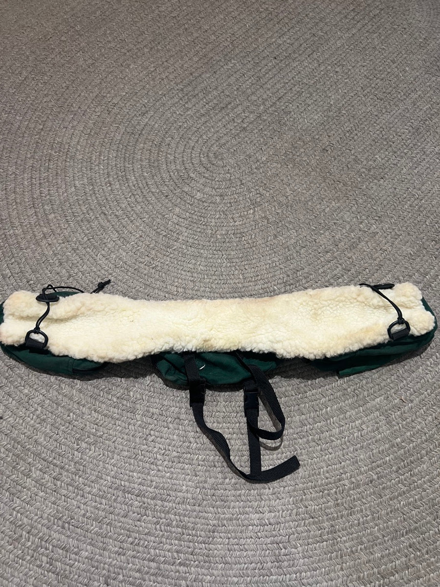 Snug Pax Green Cantle Fleece Lined Saddle Bag     SB1114