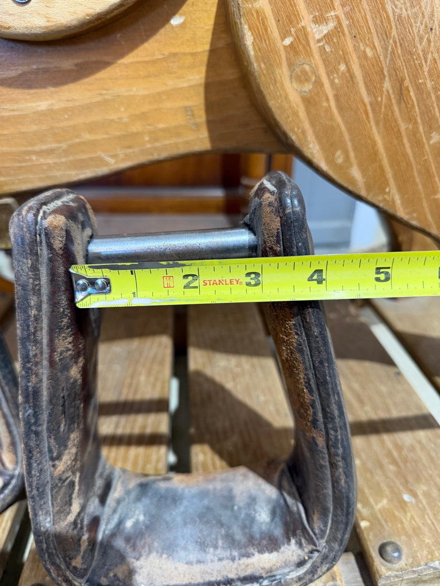 Leather Roper Stirrups     STR1136