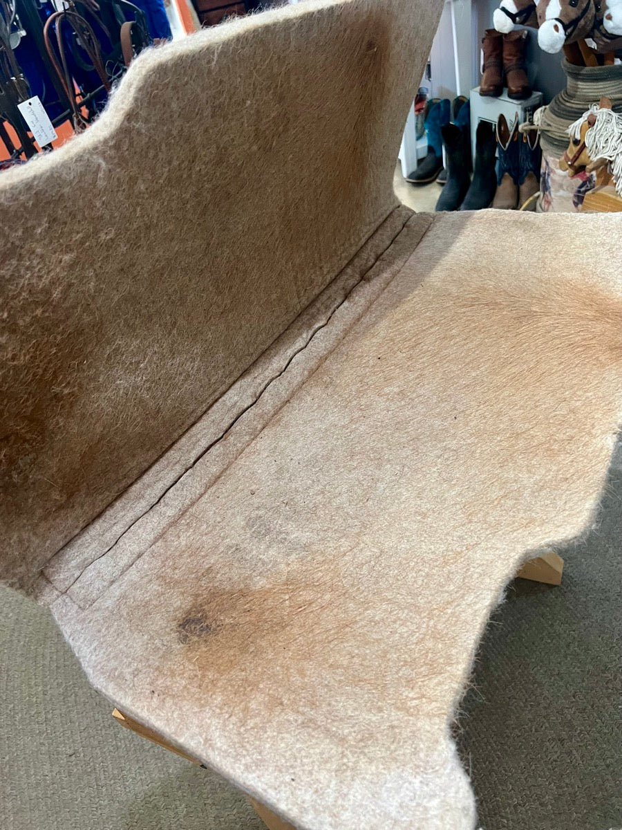 1 in Felt Saddle Pad   32 x 28    SP1127