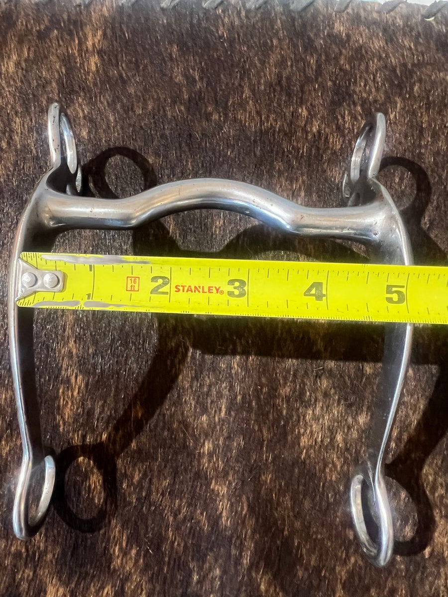 Low Port Solid Mouth Western Horse Bit    B1191