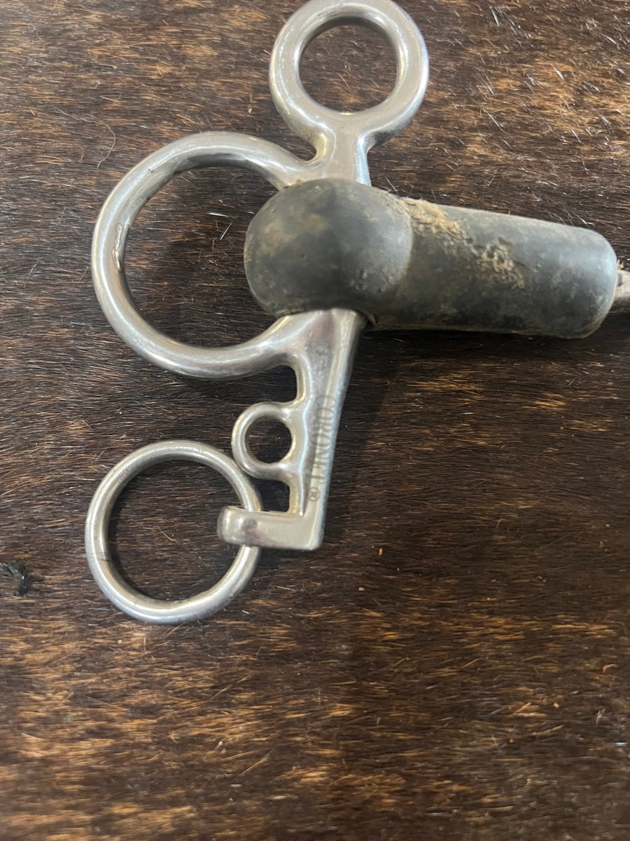 Coronet Jointed Rubber Mouth Pelham Bit      B1220