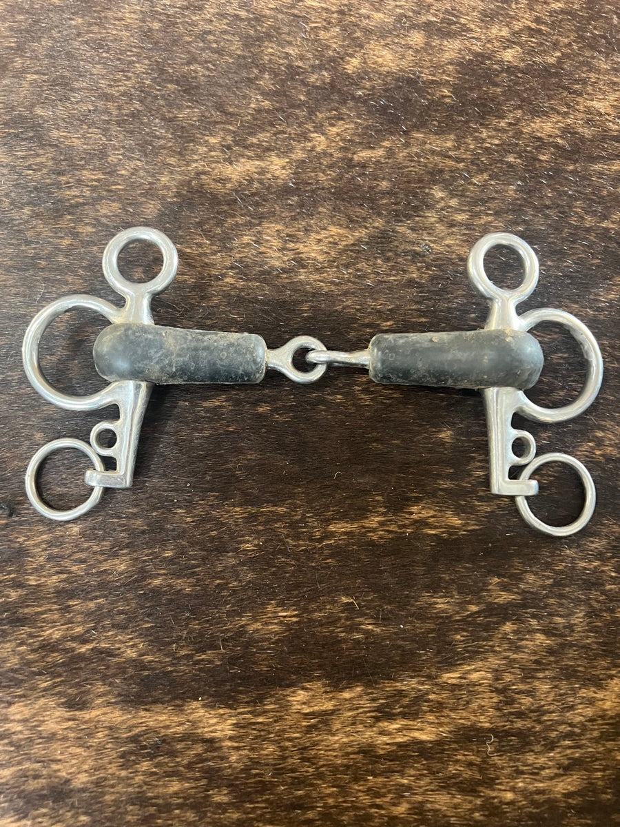 Coronet Jointed Rubber Mouth Pelham Bit      B1220