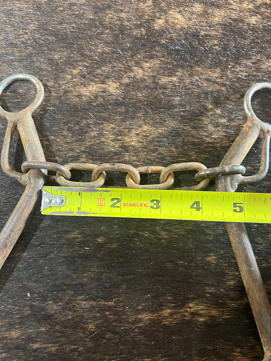 4 5/16 in Chain Long Shank Bit     B1210