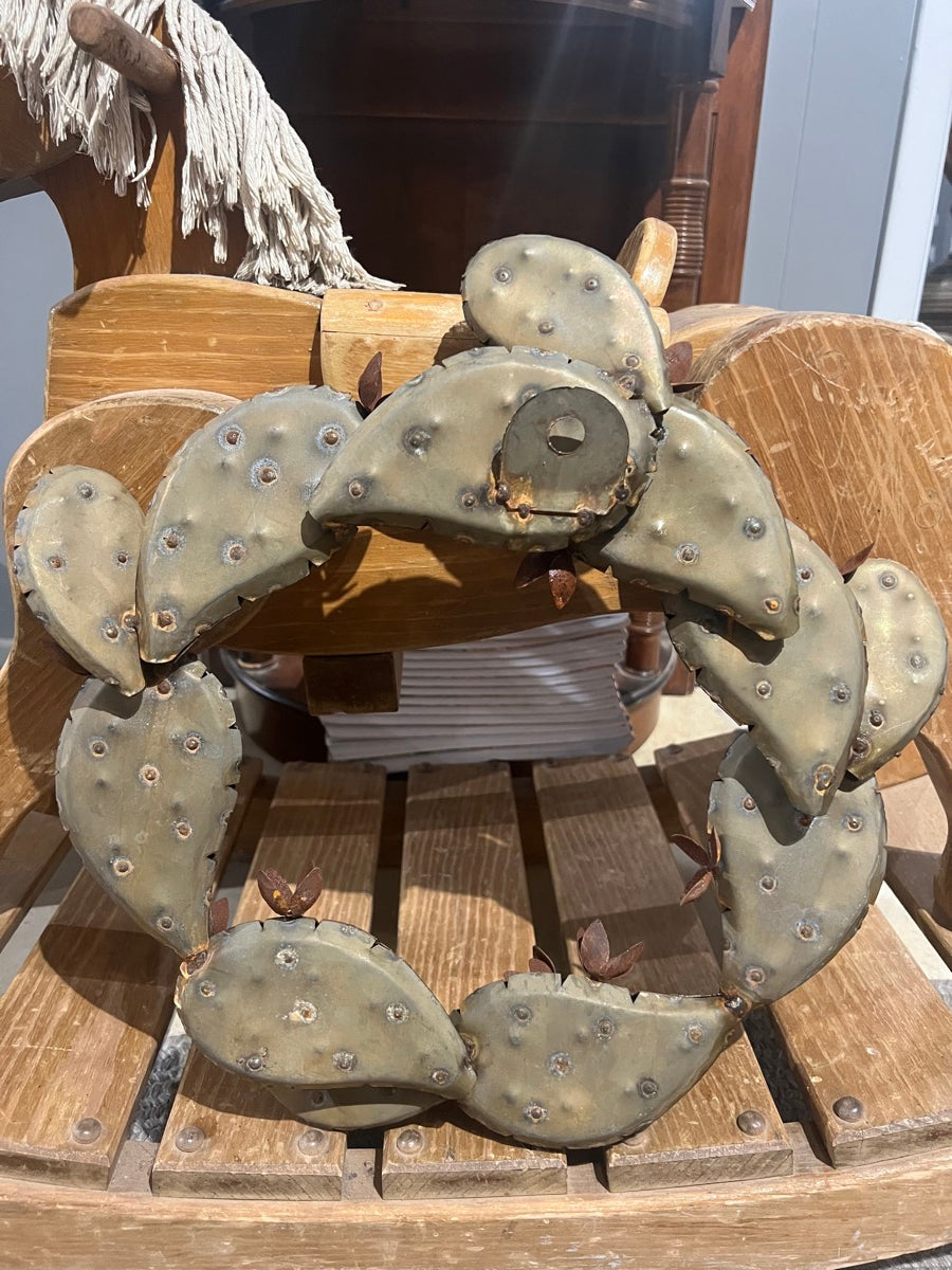Desert Steel Prickly Pear Cactus Wreath - Small        HD1119