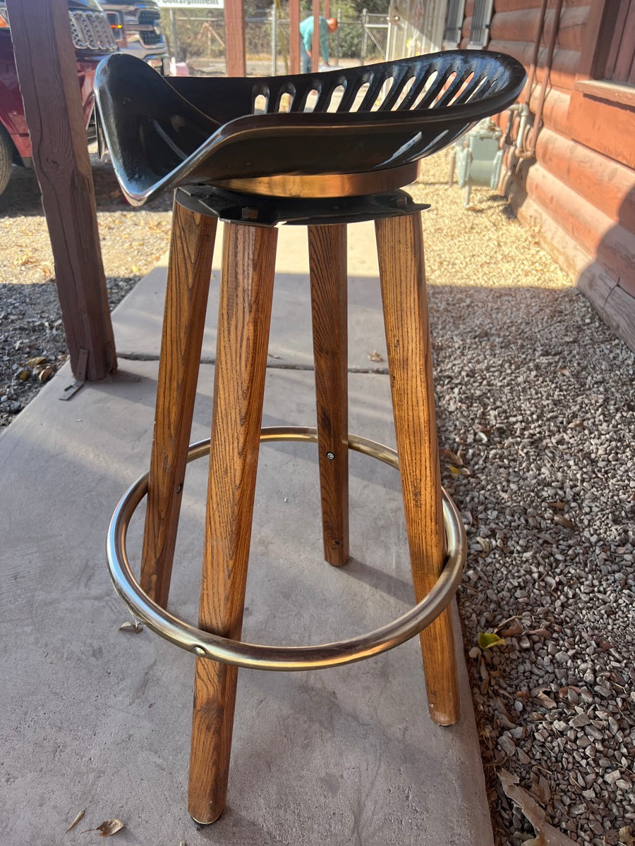 Kings River Castings Tractor Seat Bar Stool